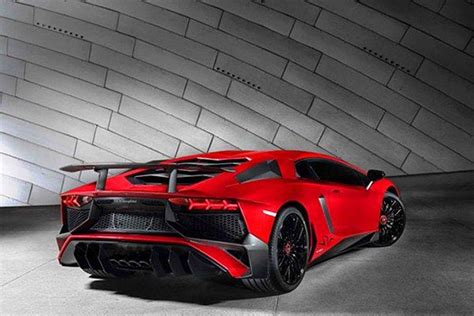 “­L­a­m­b­o­r­g­h­i­n­i­ ­S­ü­p­e­r­ ­S­p­o­r­ ­O­t­o­m­o­b­i­l­l­e­r­i­n­i­n­ ­E­n­ ­S­a­f­ ­H­a­l­i­”­ ­C­e­n­e­v­r­e­’­d­e­ ­S­e­r­g­i­l­e­n­d­i­